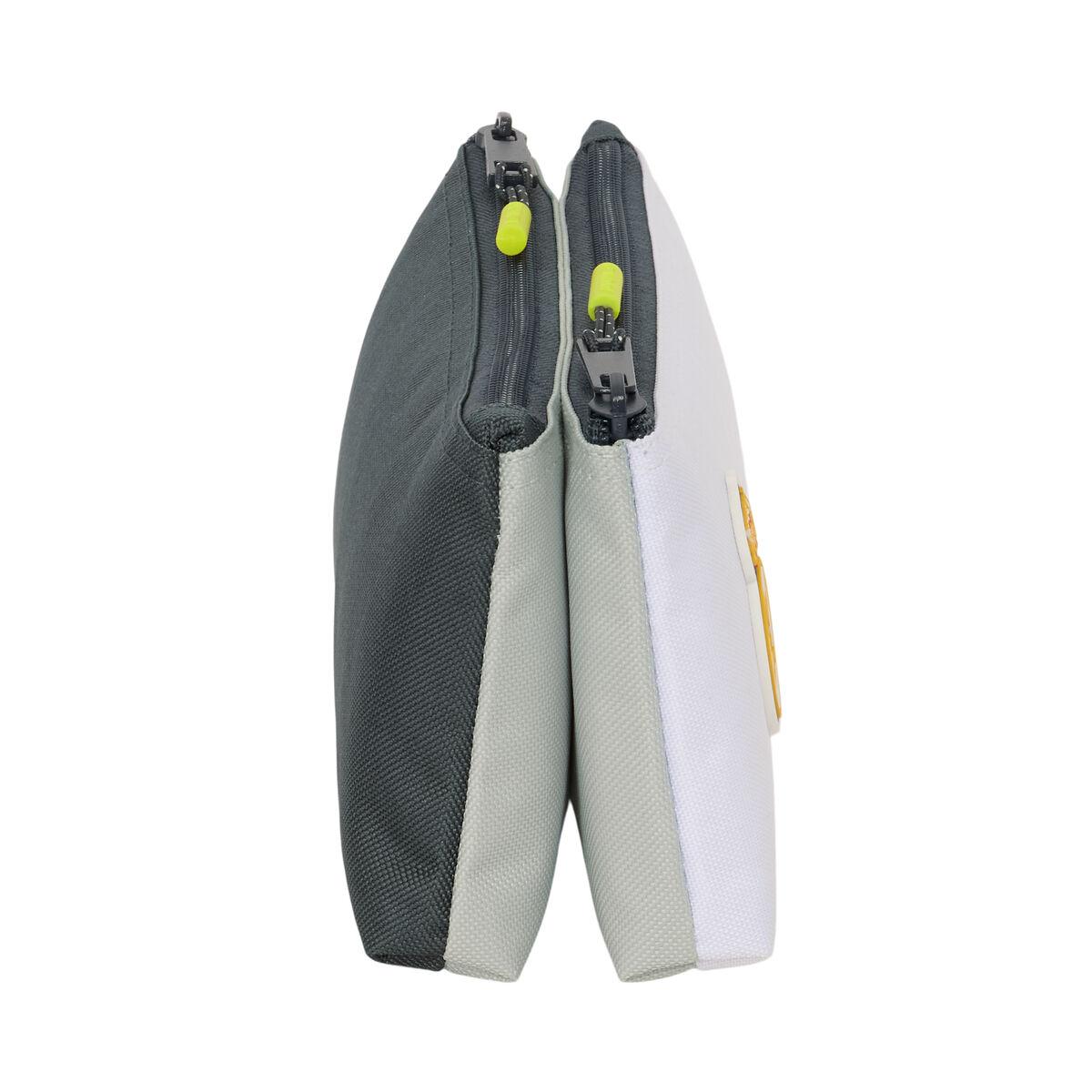 Rejsetoilettaske Real Madrid C.F. - hvid, 22 × 10 × 8 cm