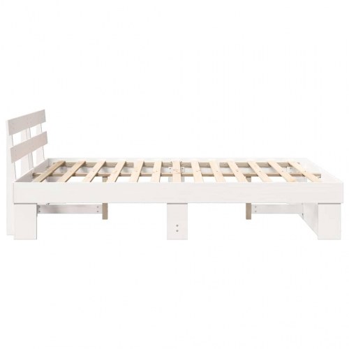 Sengestel med hovedgærde i massiv fyrretræ 150 x 200 cm - hvid