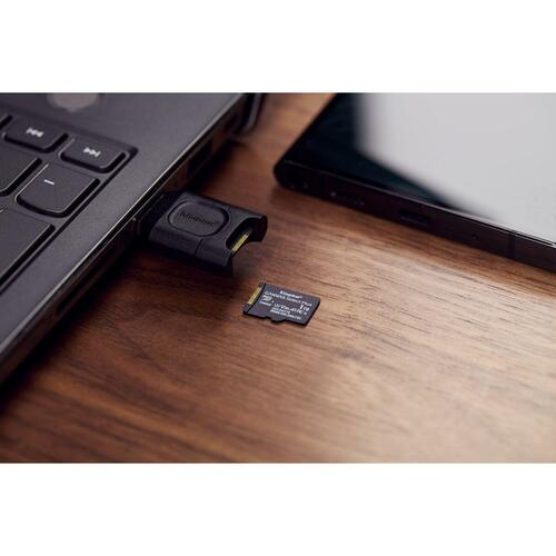 Kingston microSDXC-hukommelseskort 64 GB med adapter (UHS-I U1, Klasse 10)