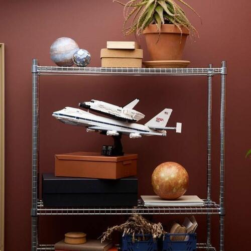LEGO Icons 10360 Shuttle Carrier Aircraft - 2.417 dele