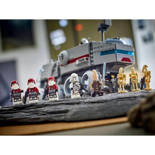 LEGO Star Wars Juggernaut - byggesæt 75413 (813 dele)