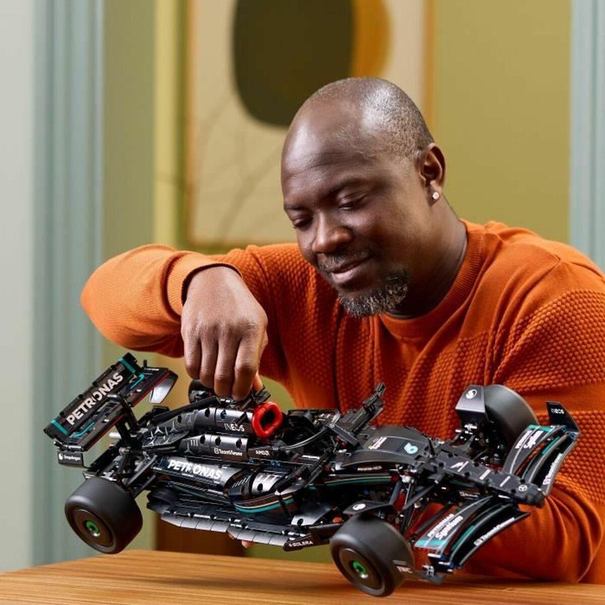 Byggelegetøj LEGO Technic 42171 Mercedes-AMG F1 W14 E Performance - Multifarvet