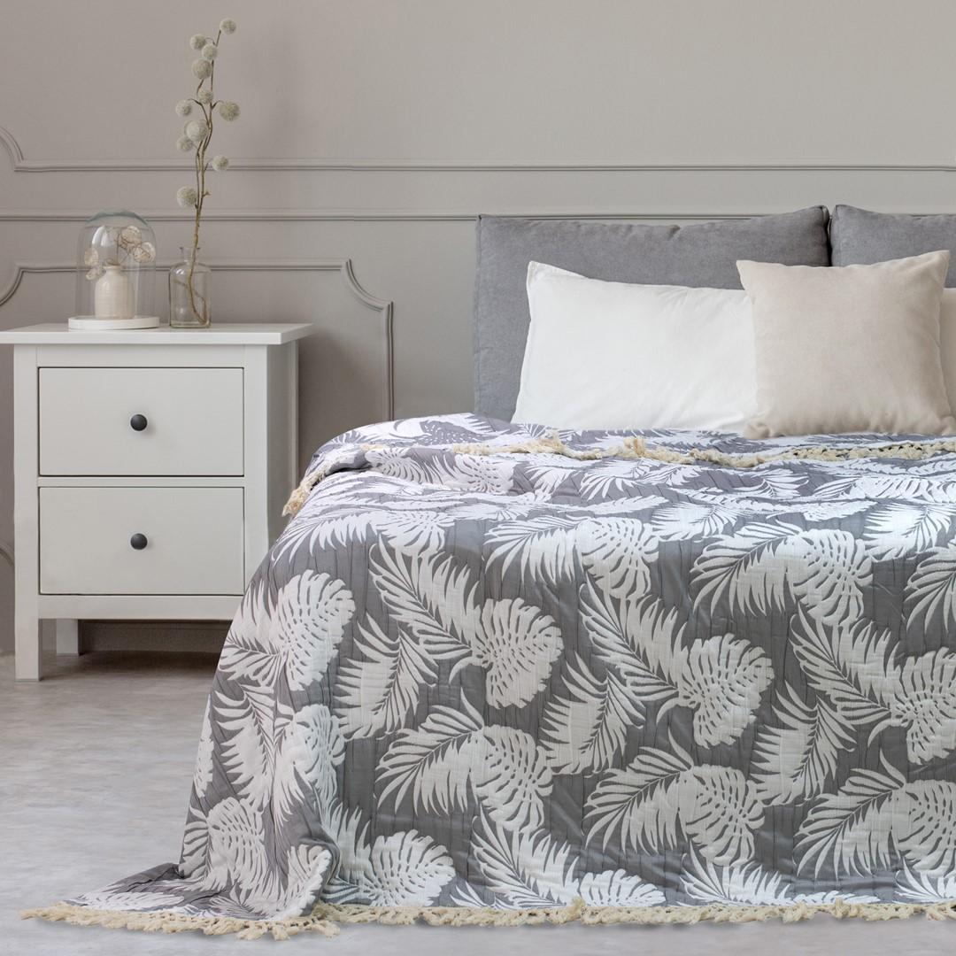 Sengetæppe - DecoKing TROPICAL LEAVES, grå jacquard, mikrofiber, 220×240 cm billede