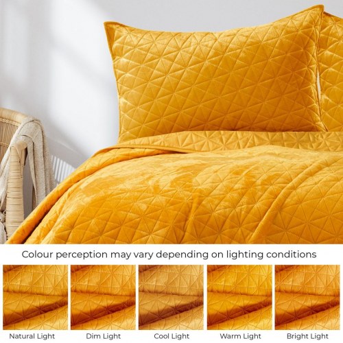 Sengetæppe 220x240 sennepsgul – AmeliaHome LAILA fløjl polyester