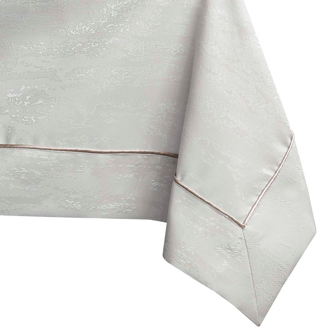 Dug kvadratisk AmeliaHome Vesta - creme, præget, 110×110 cm billede