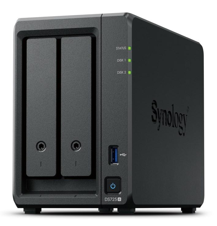 NAS Synology DS725+ Tower 2x 2.5 /3.5 SATA + 2x M.2 2280 NVMe SSD; AMD Ryzen R1600; 4GB DDR4 (max.32GB) 1x 1GbE RJ-45 1x 2.5GbE RJ-45 1x USB 3.2