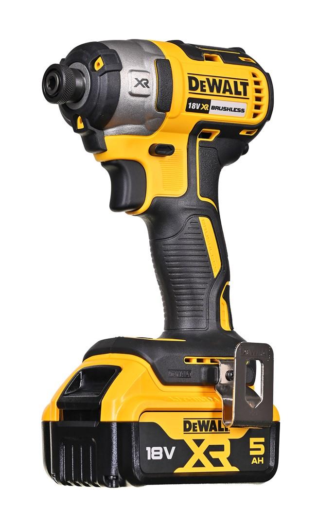 Slagnøgle 18V DeWALT DCF887P2-QW XR, 1/4", 205 Nm, kulfri