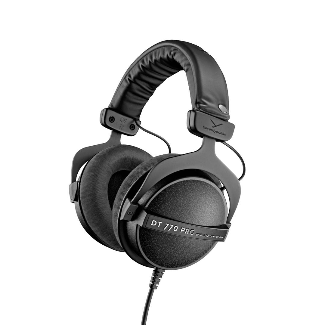 Høretelefoner Beyerdynamic DT 770 Pro 80 ohm – lukket, kablet, sort