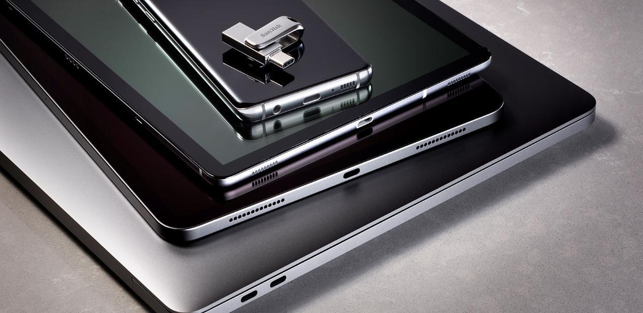 USB flashdrev SanDisk Ultra Dual Drive Luxe 64 GB - USB-A/USB-C 3.2 Gen 1, rustfrit stål