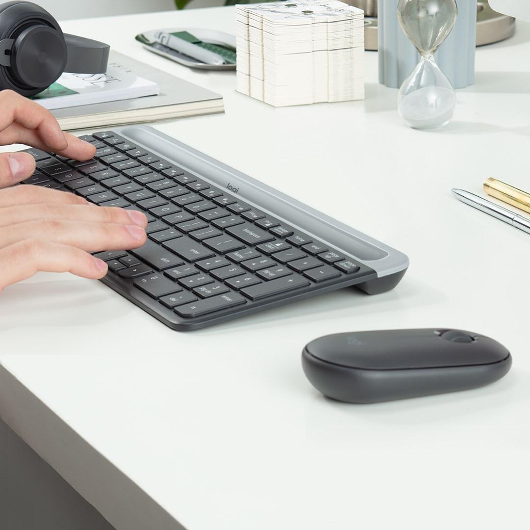 Logitech Slim Wireless Combo MK470 trådløst tastatur og mus - grafit, US International