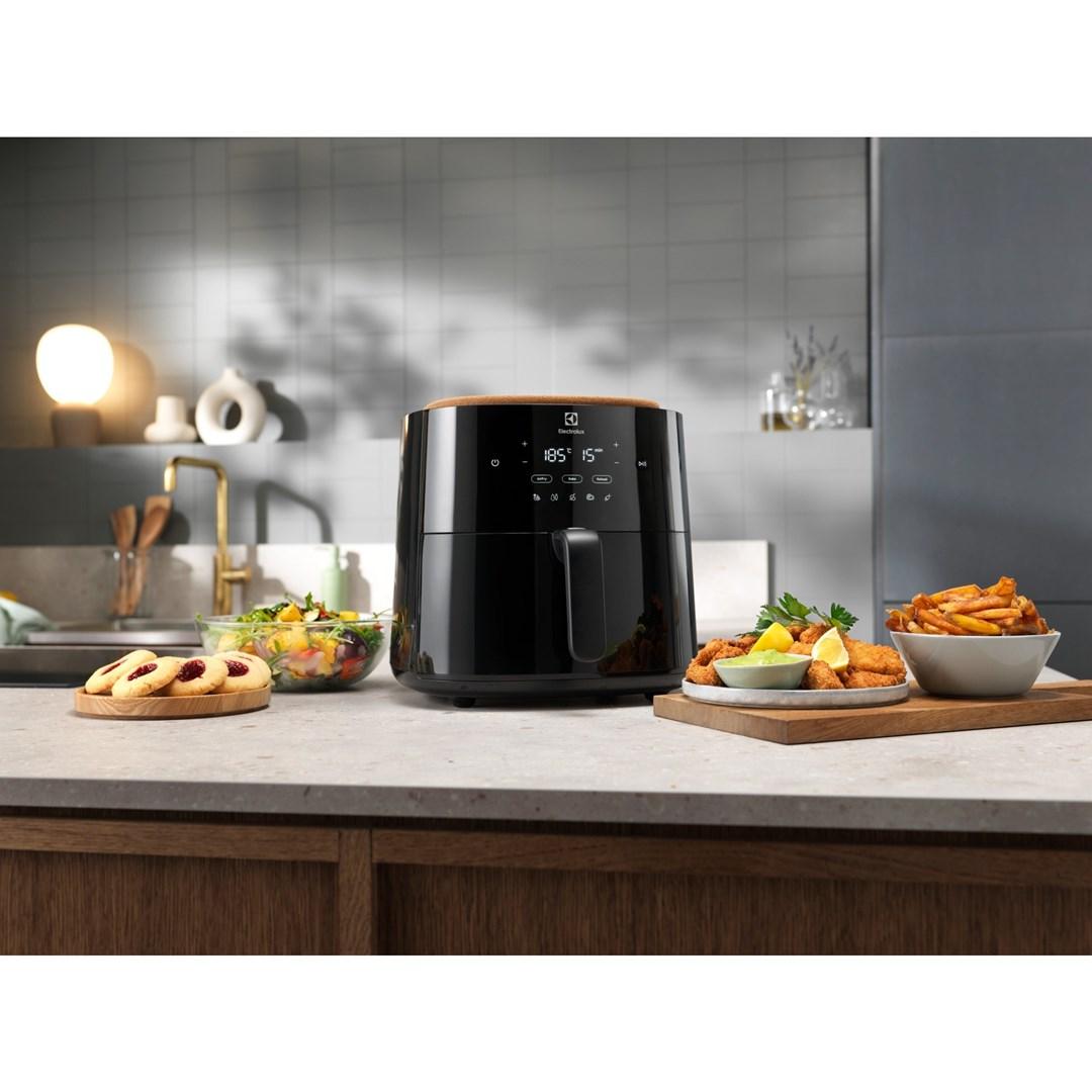 Airfryer Electrolux EAF5B 5 l - sort, 1.500 W billede
