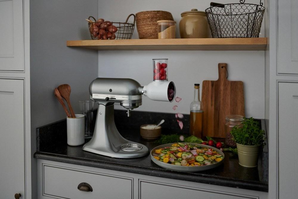 Køkkenmaskine KitchenAid Artisan 300 W - 4,8 l - sølv billede