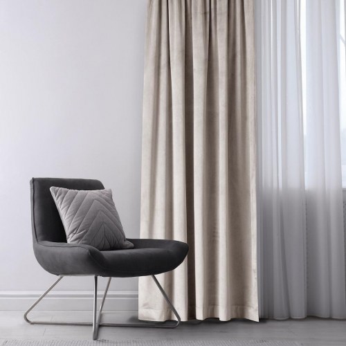 Mørklægningsgardin i velour 140x245 - RESTILO, varm sandbeige med sølvøskner og bindebånd
