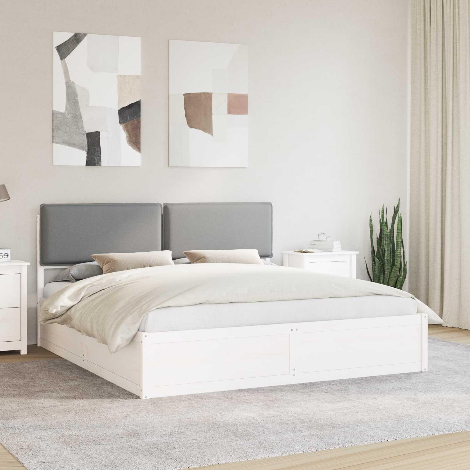 Sengestel med polstret hovedgavl - lysegrå 200 x 200 cm