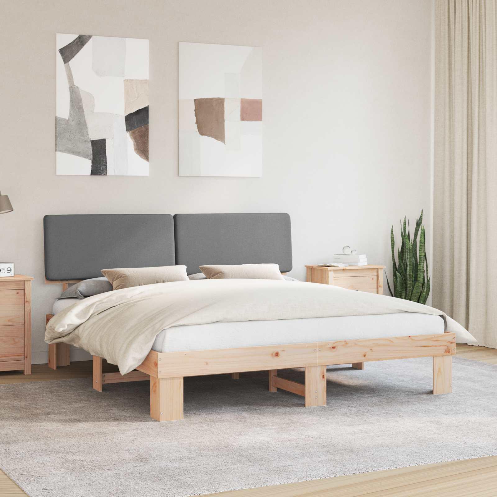 Sengestel med polstret hovedgavl - lysegrå, 200 x 200 cm