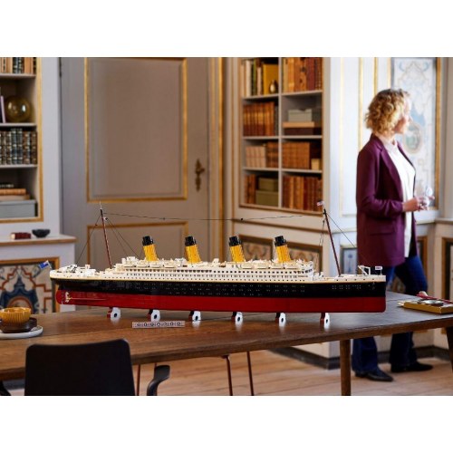 LEGO skib - LEGO Icons Titanic 10294 (9090 klodser)
