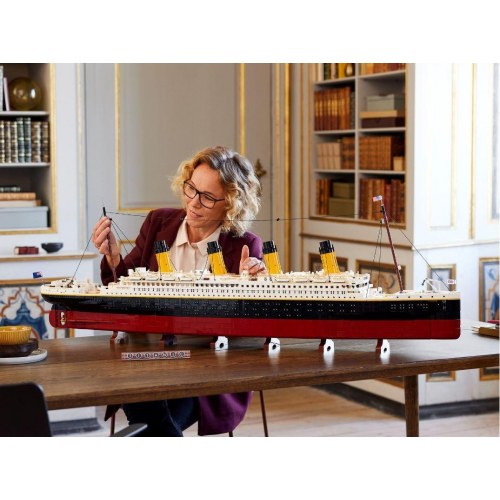 LEGO skib - LEGO Icons Titanic 10294 (9090 klodser)