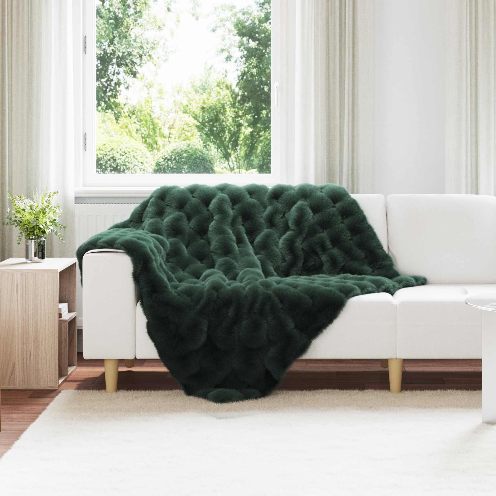 Faux Kanin Pels Tæppe Mørkegrøn 130 x 150 cm Polyester billede