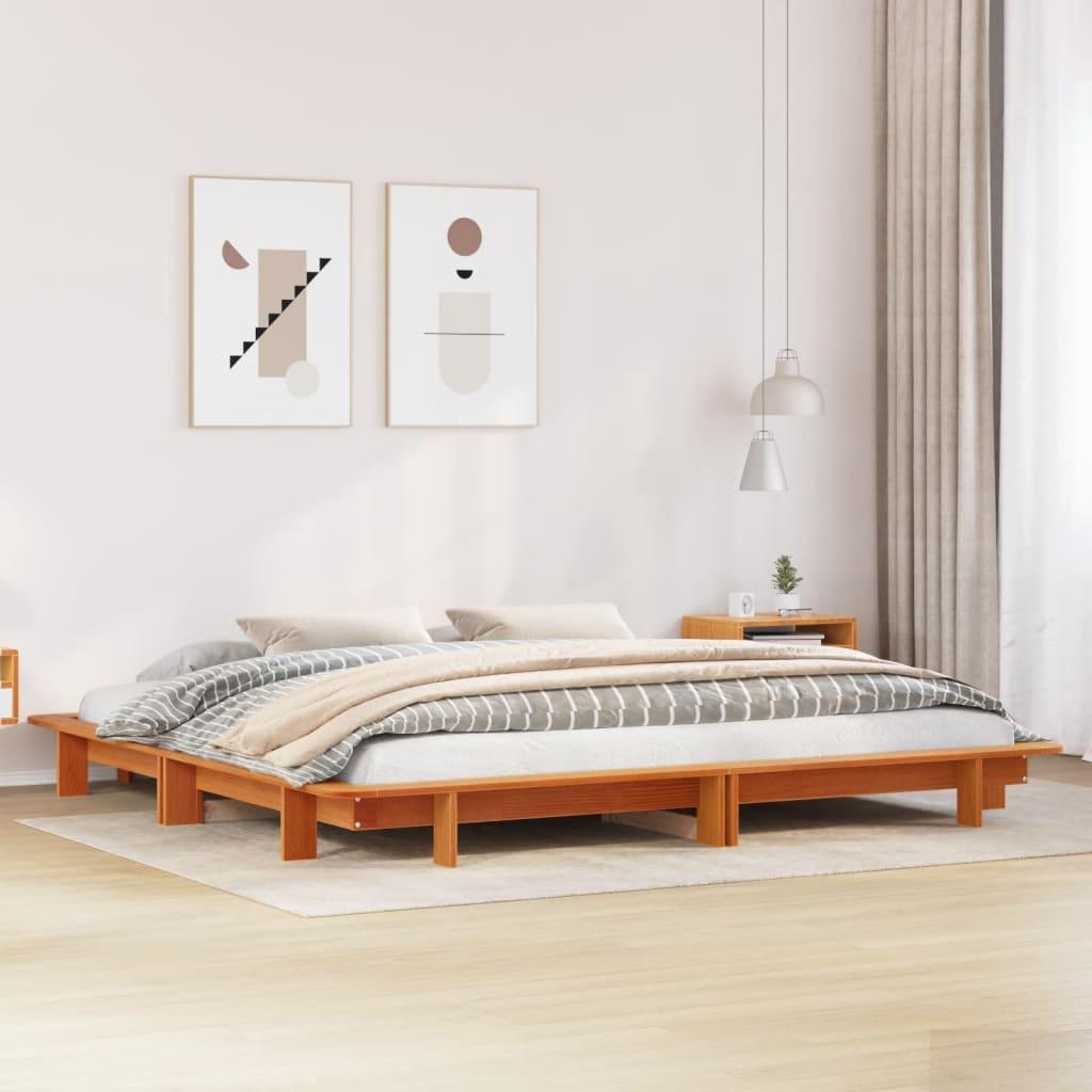 Sengeramme 160x200 cm i massivt fyrretræ gyldenbrun