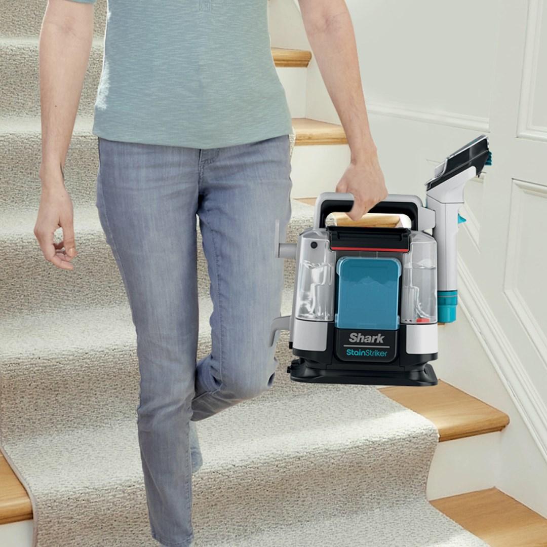Shark PX200EUT StainStriker håndholdt tæpperenser - hvid