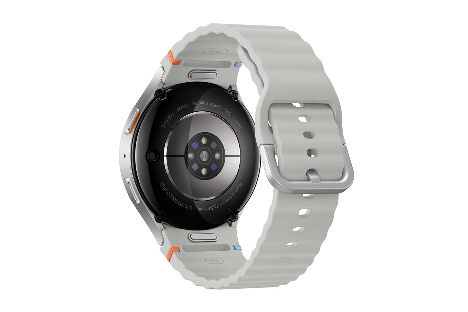 Samsung Galaxy Watch7 44 mm - 1,5" Super AMOLED smartwatch, sølv, Wi‑Fi + GPS billede