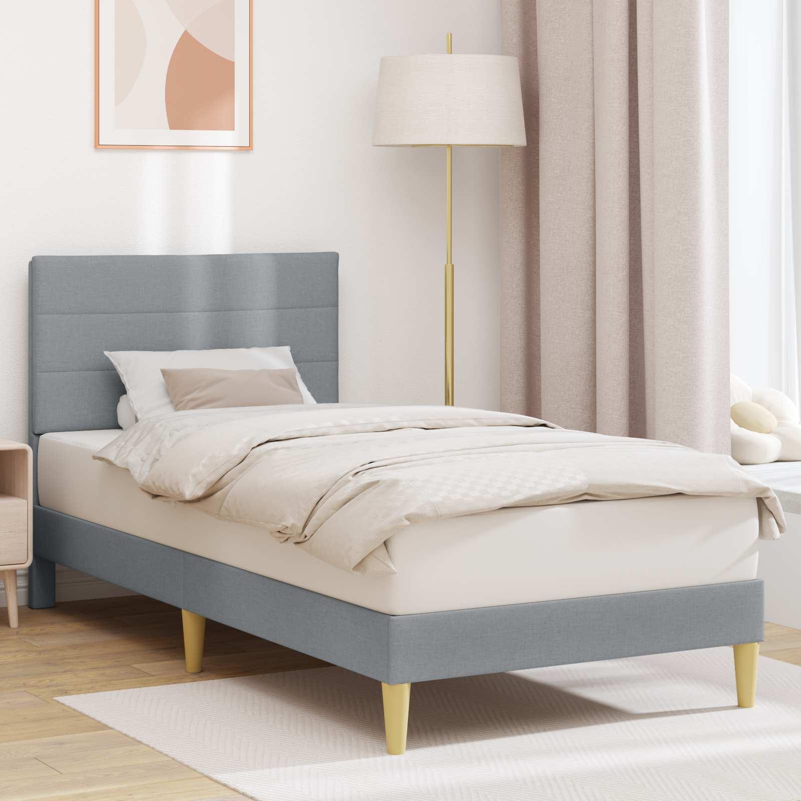 Sengestel med hovedgærde Lysegrå 100 x 200 cm Stof billede