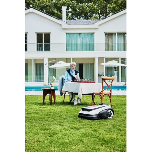 ECOVACS GOAT A1600 LiDAR PRO robotplæneklipper - sort/hvid