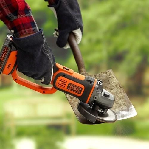 BLACK+DECKER BCG720N 18V vinkelsliber - uden batteri og lader