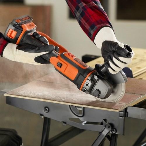 BLACK+DECKER BCG720N 18V vinkelsliber - uden batteri og lader