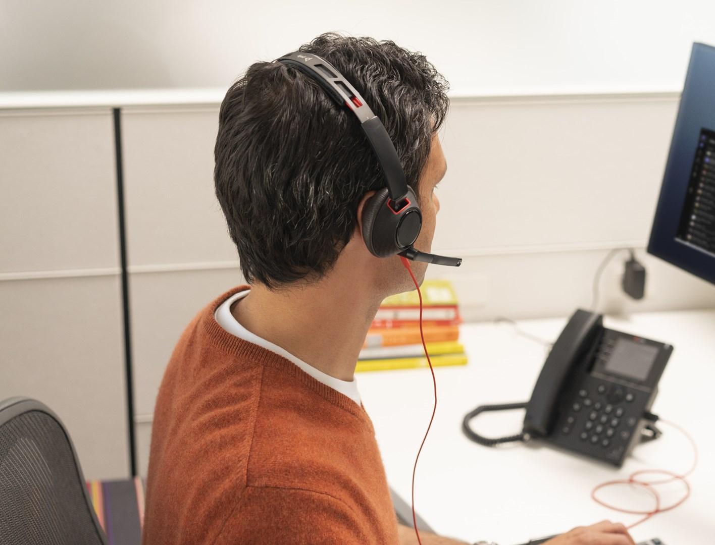 Poly Blackwire 5210 monauralt headset - USB‑C med 3,5 mm og USB‑C/A‑adapter billede