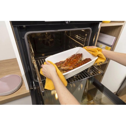 Gorenje BO6735E02BK indbygningsovn – 77 l, sort