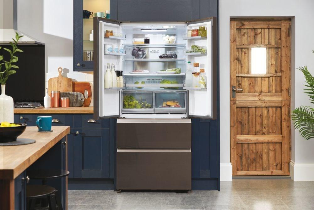 Haier FD 83 Serie 7 HB18FGSAAA fritstående køl/frys 539 l – sølv/titanium, franske døre