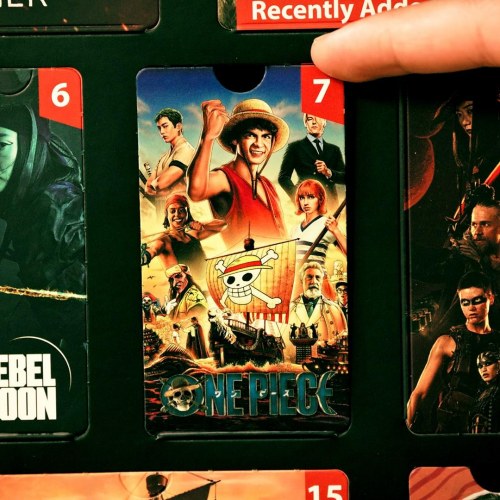 Netflix gaveæske med 24 dele - YuMe Toys adventskalender i bogform