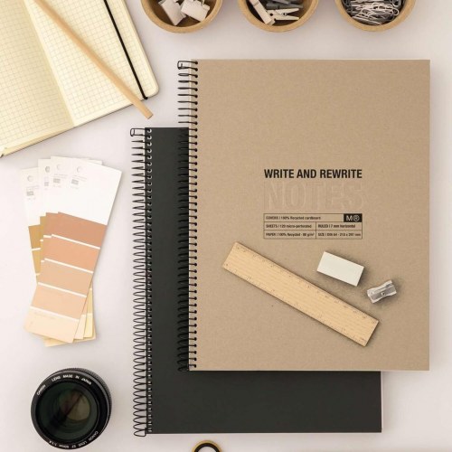Spiralnotesbog A5 - 120 sider, linjeret, beige omslag