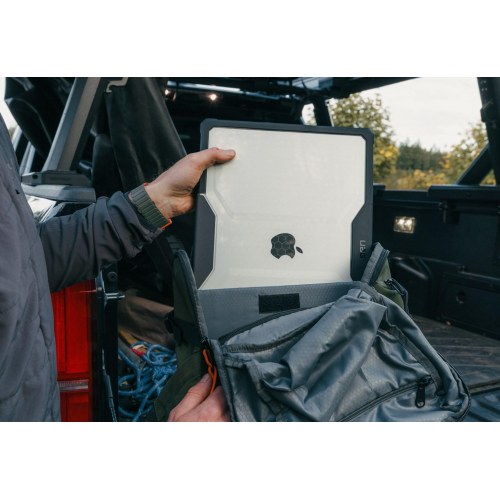 UAG rygsæk 20 L - rejserygsæk til laptop 16", sort/grå nylon