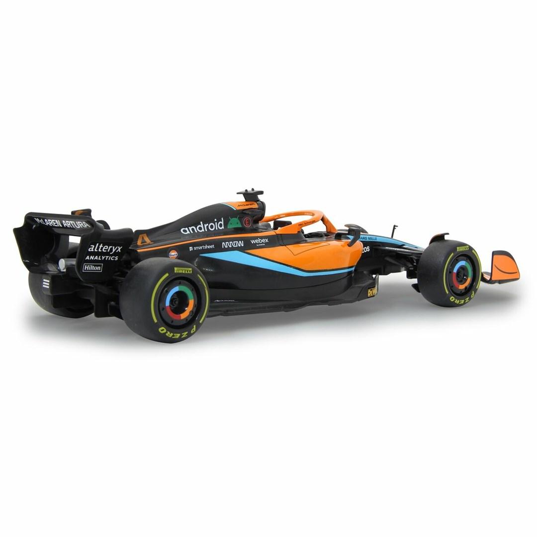 Fjernstyret sportsbil i skala 1:18 - elektrisk motor, 10 km/t (orange/sort)