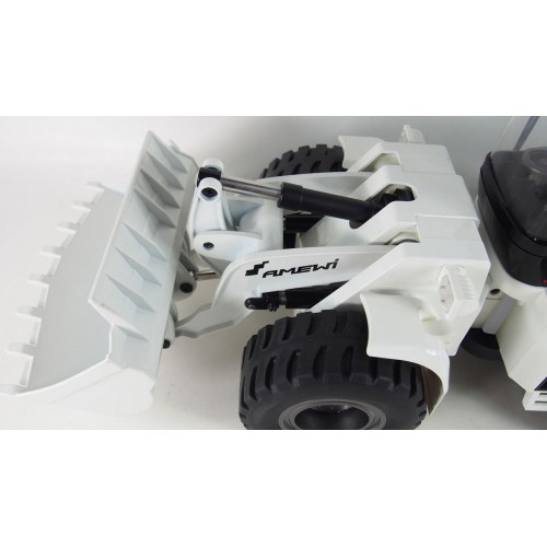 Amewi RC G484E hvid hjullæsser - fjernstyret legetøj