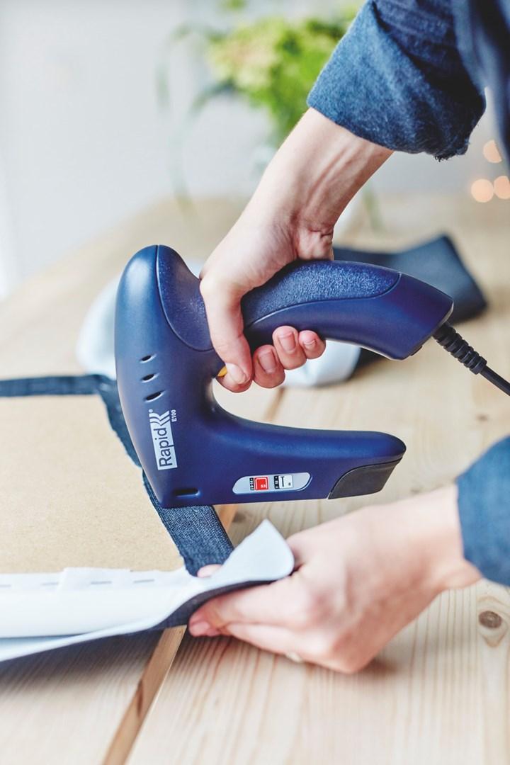 Rapid E100 elektrisk hæftepistol - AC, blå billede