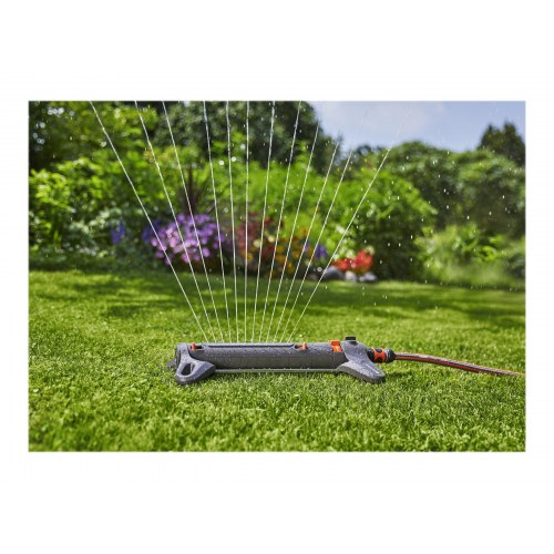 Gardena AquaZoom S - oscillerende sprinkler til plæne og have