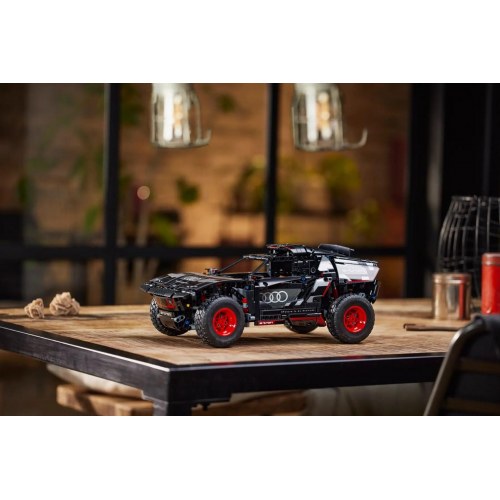LEGO Technic 42160 Audi RS Q e-tron - fjernstyret byggesæt