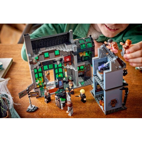 LEGO Harry Potter 76471 - Knockturn Alley troldmandsbutikker, byggesæt 8+ (788 dele)