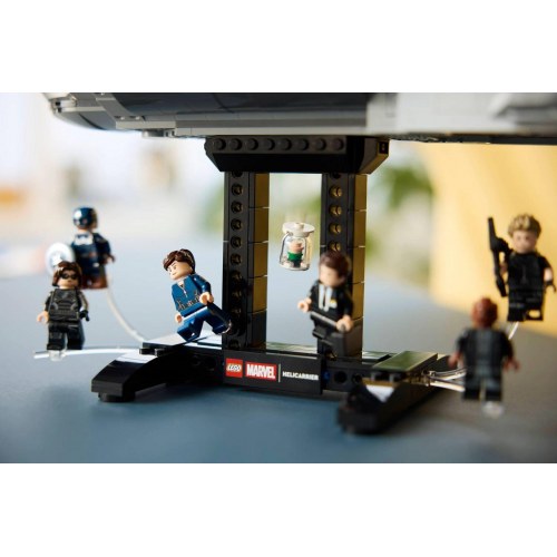 LEGO Marvel 76354 S.H.I.E.L.D. Helicarrier - samlesæt til voksne (18+)