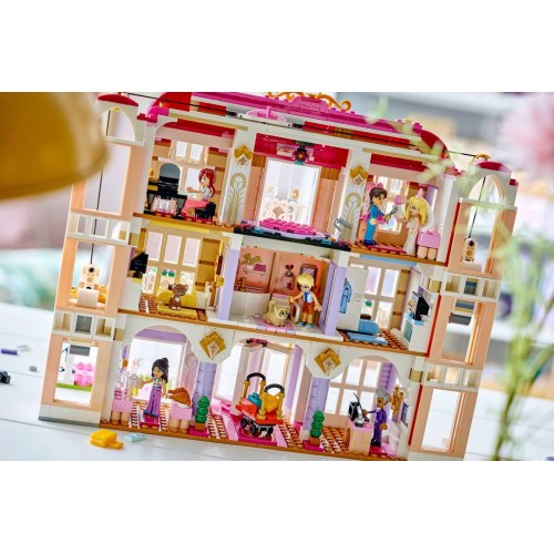 LEGO Friends 42704 Heartlake City Grand Hotel byggesæt (9+)