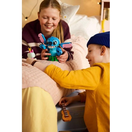LEGO Disney 43296 Stitch og Scrump - byggesæt 9+ (713 dele)