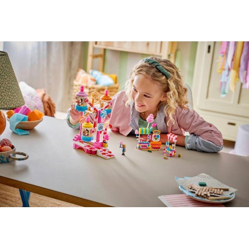 LEGO Friends 42700 - Pariserhjul med slik og cupcakes (602 dele)