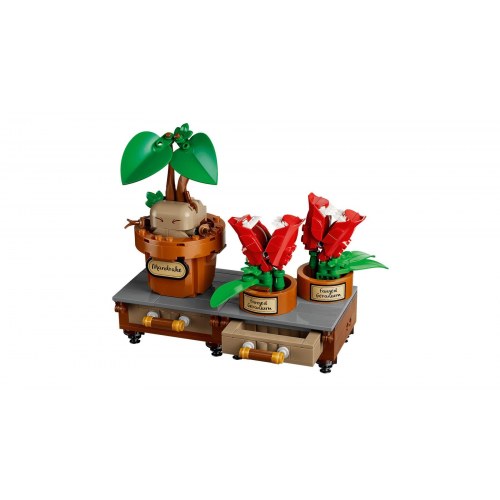LEGO Harry Potter 76474 - Hogwarts’ herbologiske planter (817 dele)