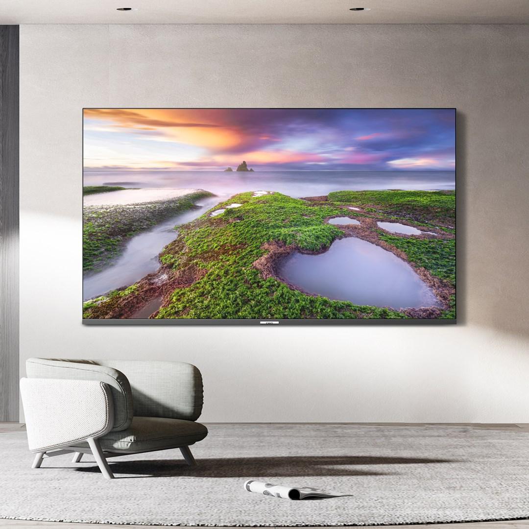 CHiQ U50QM8V 50" QLED 4K Ultra HD Smart TV - grå/sølv billede