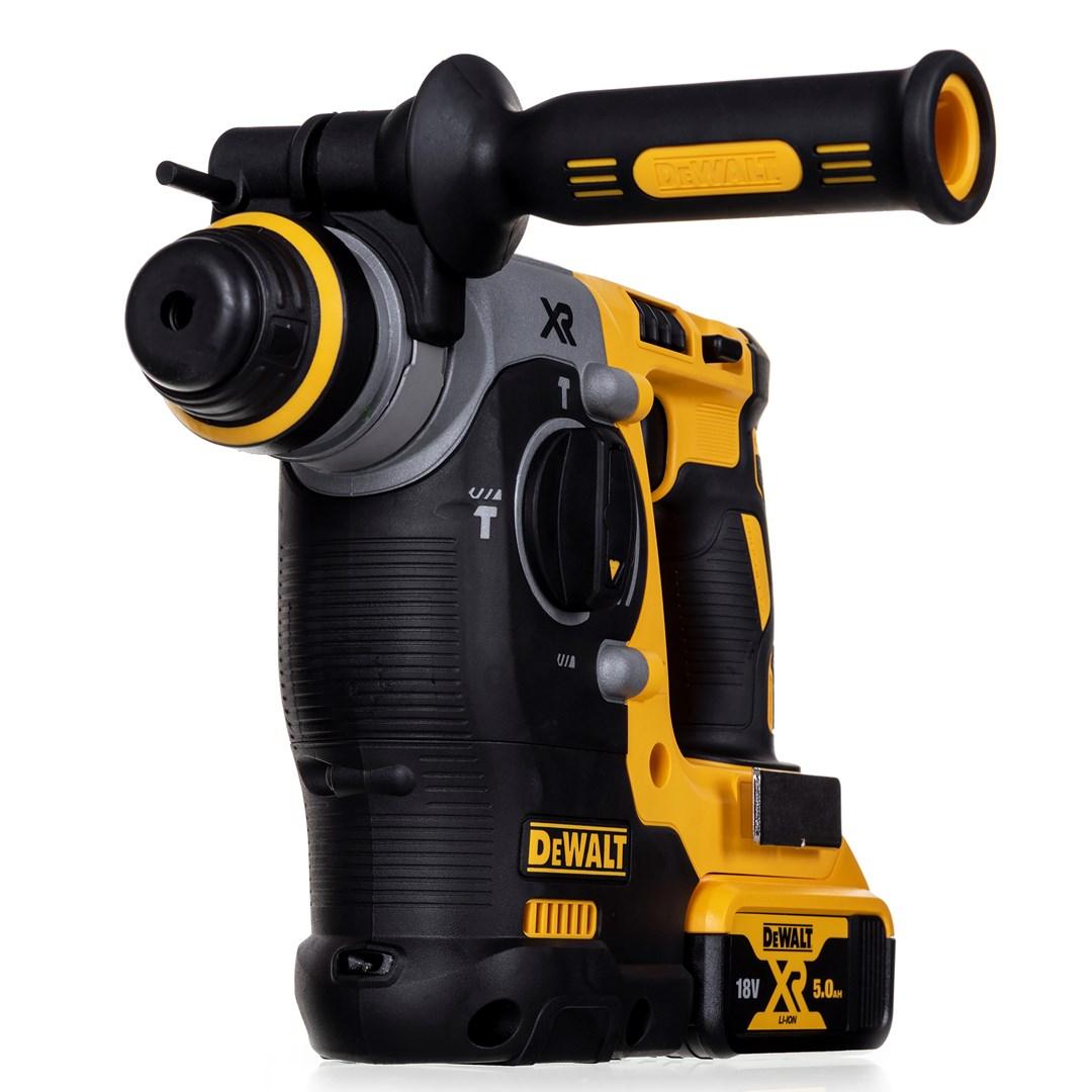 DeWALT DCK422P3 18V XR kombosæt - bor/skruemaskine, slagboremaskine, slagskruetrækker og vinkelsliber med 3 x 5,0 Ah