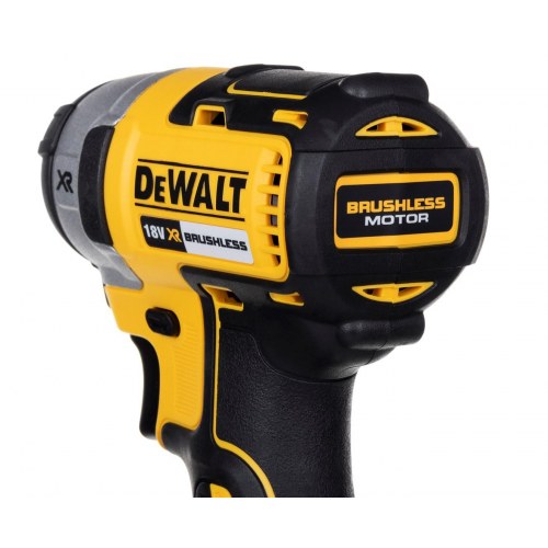 DeWALT DCK422P3 18V XR kombosæt - bor/skruemaskine, slagboremaskine, slagskruetrækker og vinkelsliber med 3 x 5,0 Ah