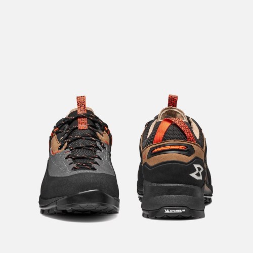 Garmont Akron GTX vandresko - brun, herre US 11,5